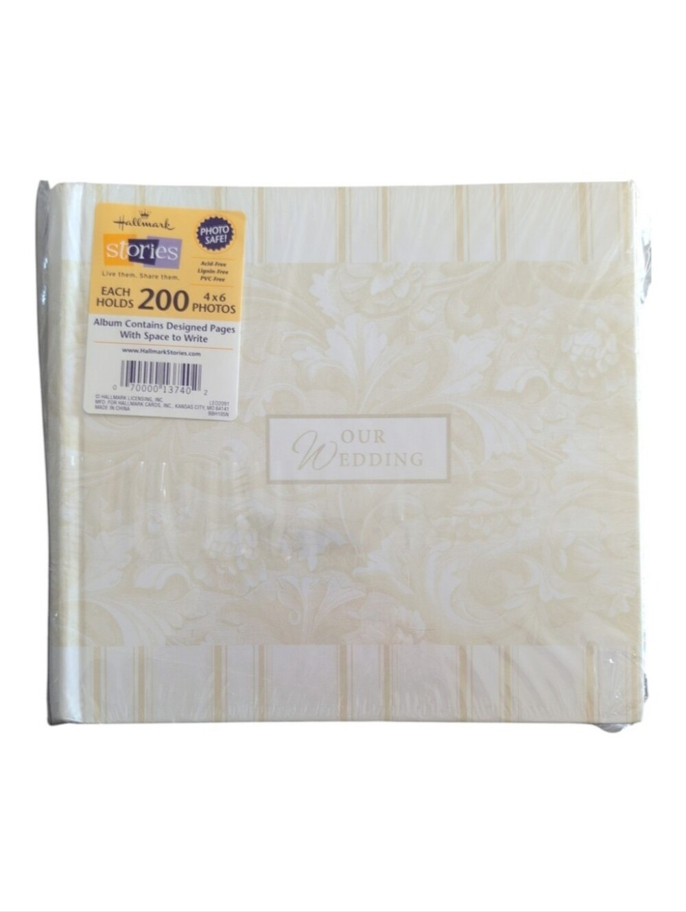 Hallmark Stories 2 Pack Albums 200 Photos 4X6 Design Pages With Space To Write